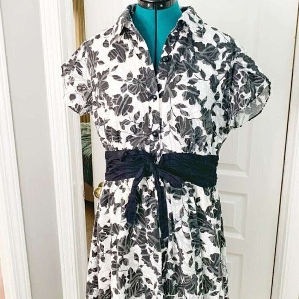 Sandra Darren Floral Tie Wide Waist Short Sleeve Casual Summer Party Dress - Picture 3 of 15